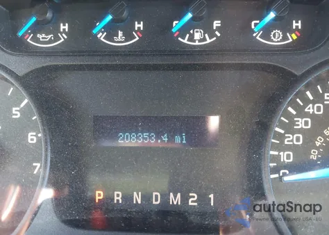 2013 Ford F-150 Stx z USA, uszkodzony, nr VIN 1FTFX1EF8DFD16421